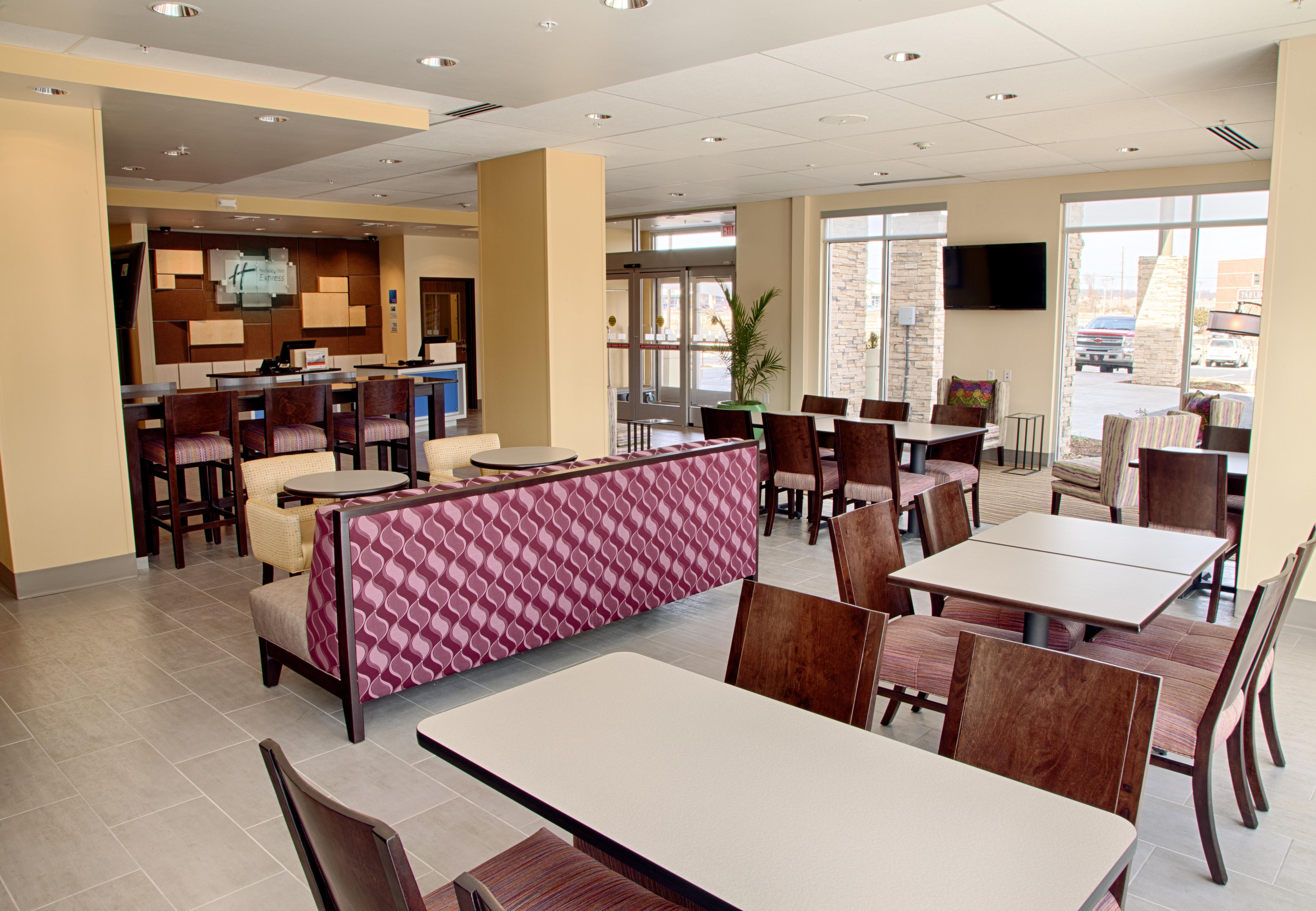 Holiday Inn Express And Suites Tahlequah By Ihg Exterior foto
